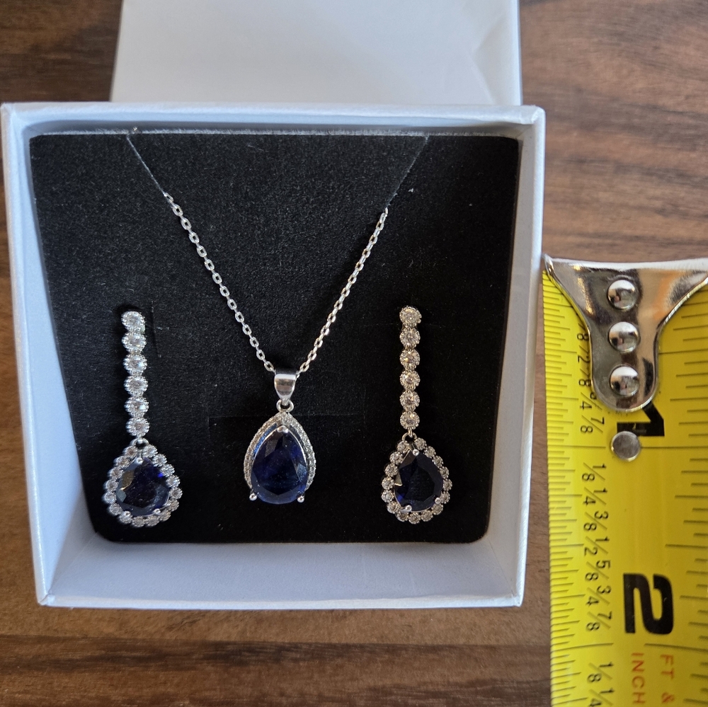 Blue Sapphire Cubic Zirconia Teardrop Earrings & Necklace Bridal Jewelry Set - Picture 4 of 4